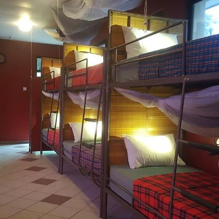 Hostel Hunch Backpackers Dar es Salaam Zewnętrze zdjęcie