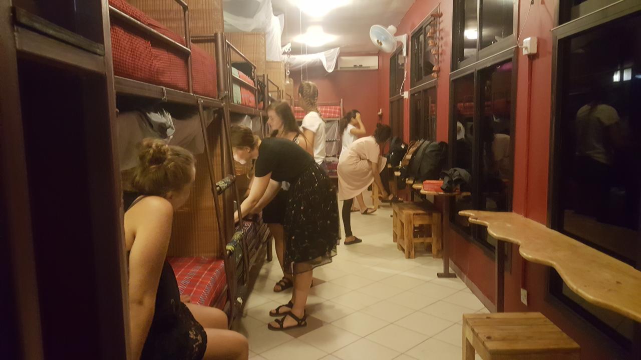 Hostel Hunch Backpackers Dar es Salaam Zewnętrze zdjęcie