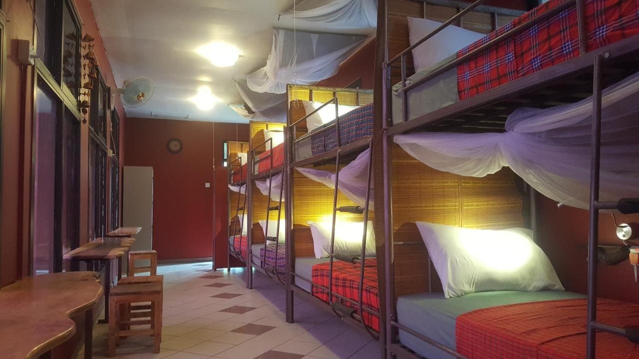 Hostel Hunch Backpackers Dar es Salaam Zewnętrze zdjęcie